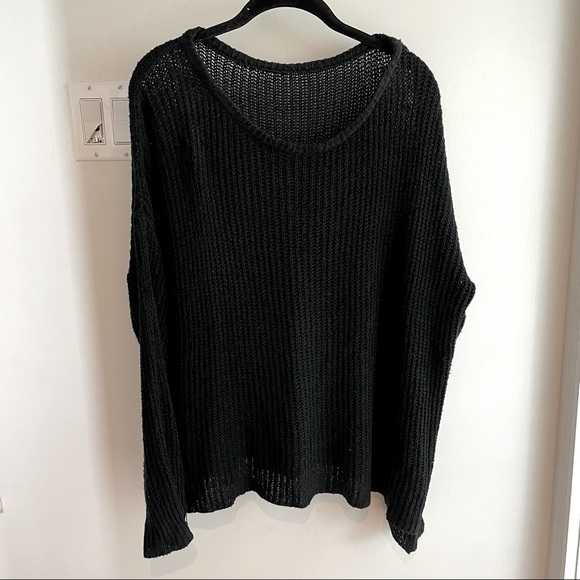 Brandy Melville Oversized Knit Sweater - Picture 1 of 9